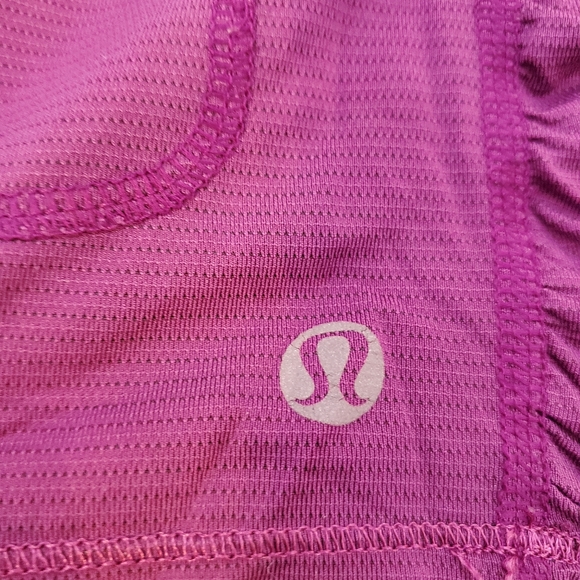 Lululemon running shirt - Picture 4 of 6